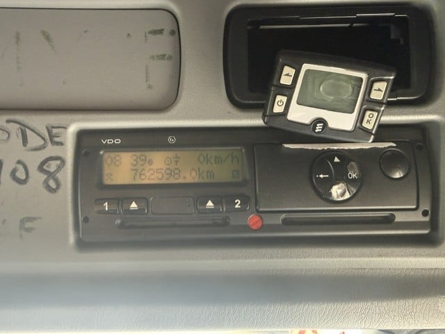 DK61YOF_11