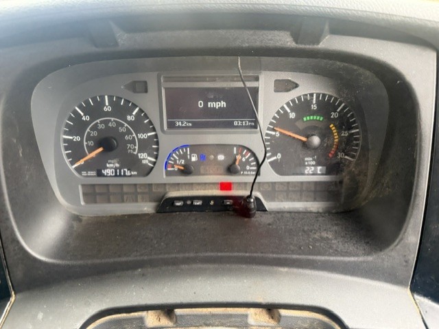 HX57GHV_11