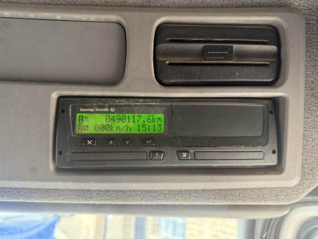 HX57GHV_12