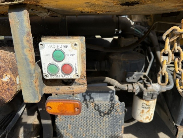 RX57JFA_8