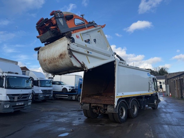 VK63NZZ_14
