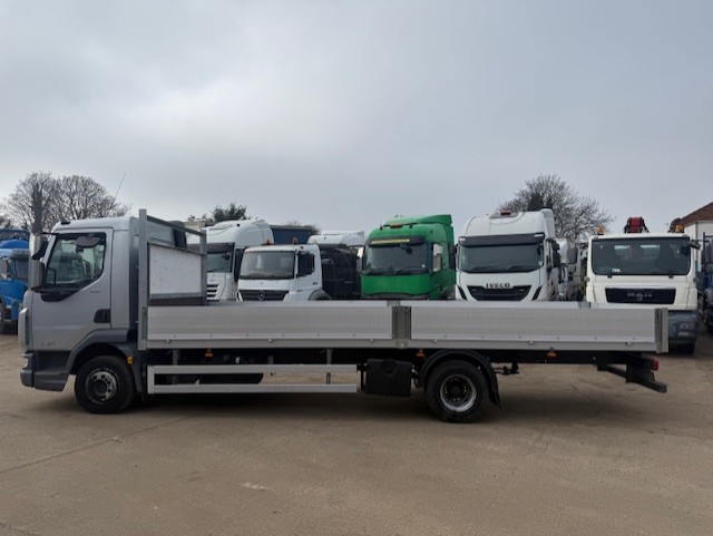 WJ19FNT_8