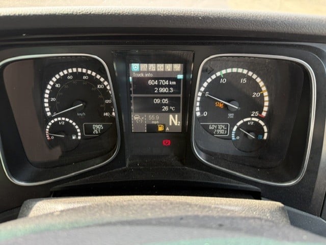 YM17NAA_10