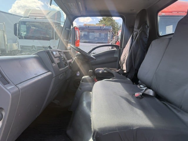 YX65ZPL_12